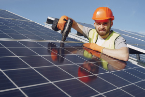 Instalación de sistemas fotovoltaicos en residencia, comercio e industria