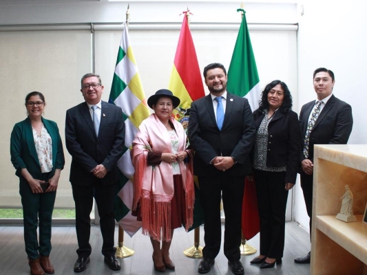Logran acercamiento el ILCE y Bolivia para consolidar cooperación educativa y cultural