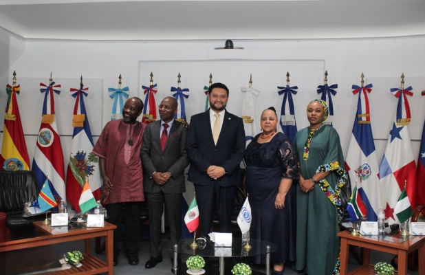 Conversatorio en el ILCE “Oportunidades de cooperación educativa entre el África subsahariana y América Latina”