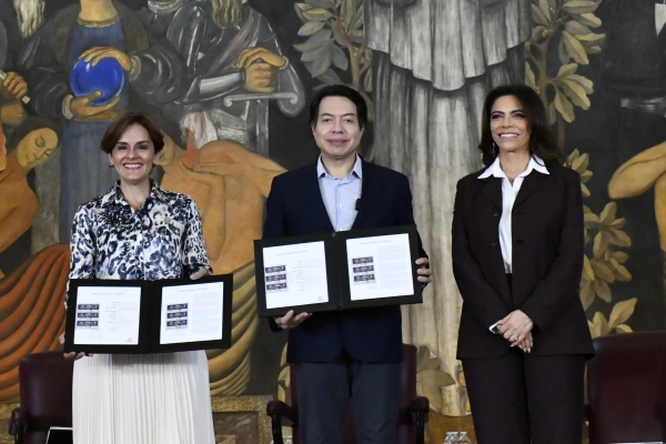 Acompaña el ILCE el homenaje nacional a las Maestras y los Maestros de México
