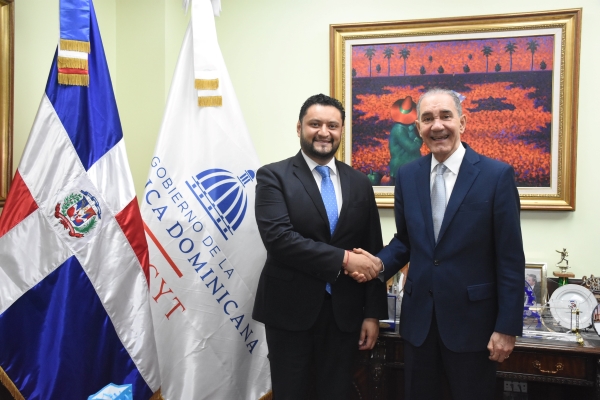 Fructíferas reuniones entre el director general del ILCE y autoridades de la República Dominicana